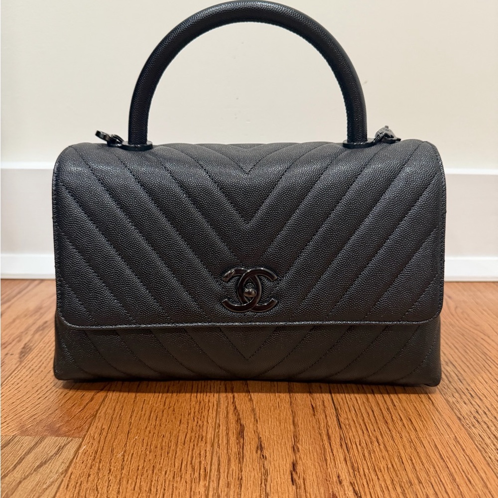 Chanel So Black Coco Handle